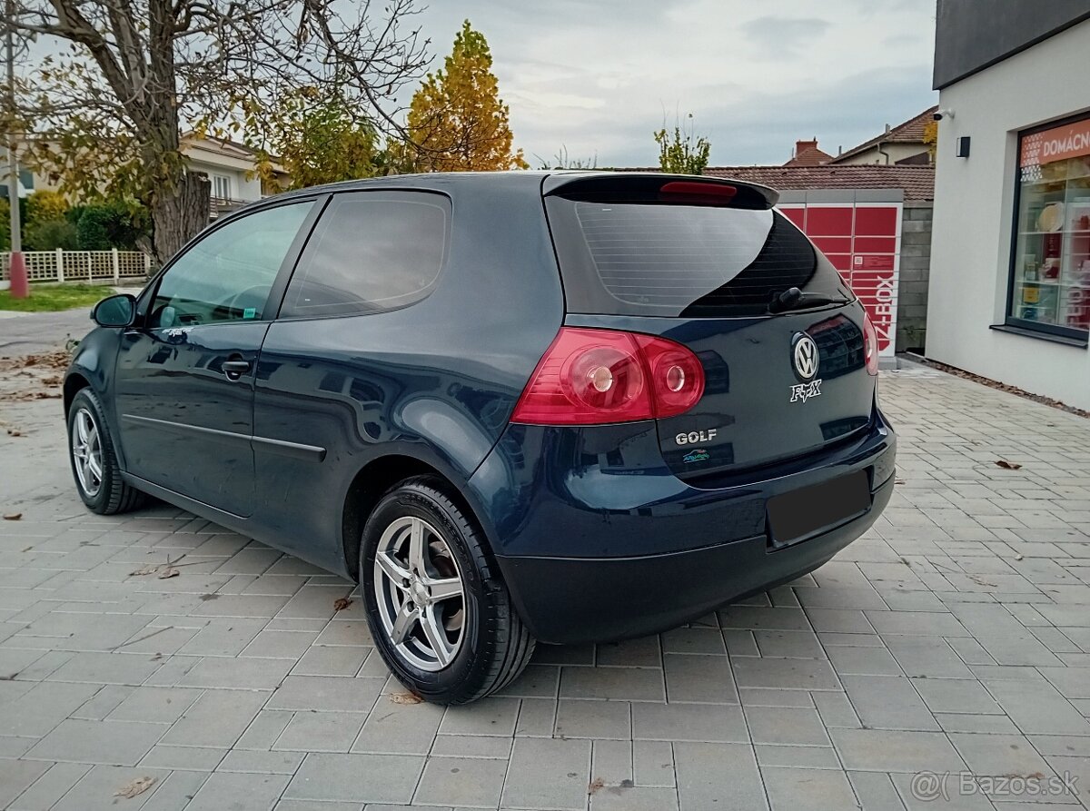 Predám Volkswagen Golf 5  1.4 Benzín 55kw