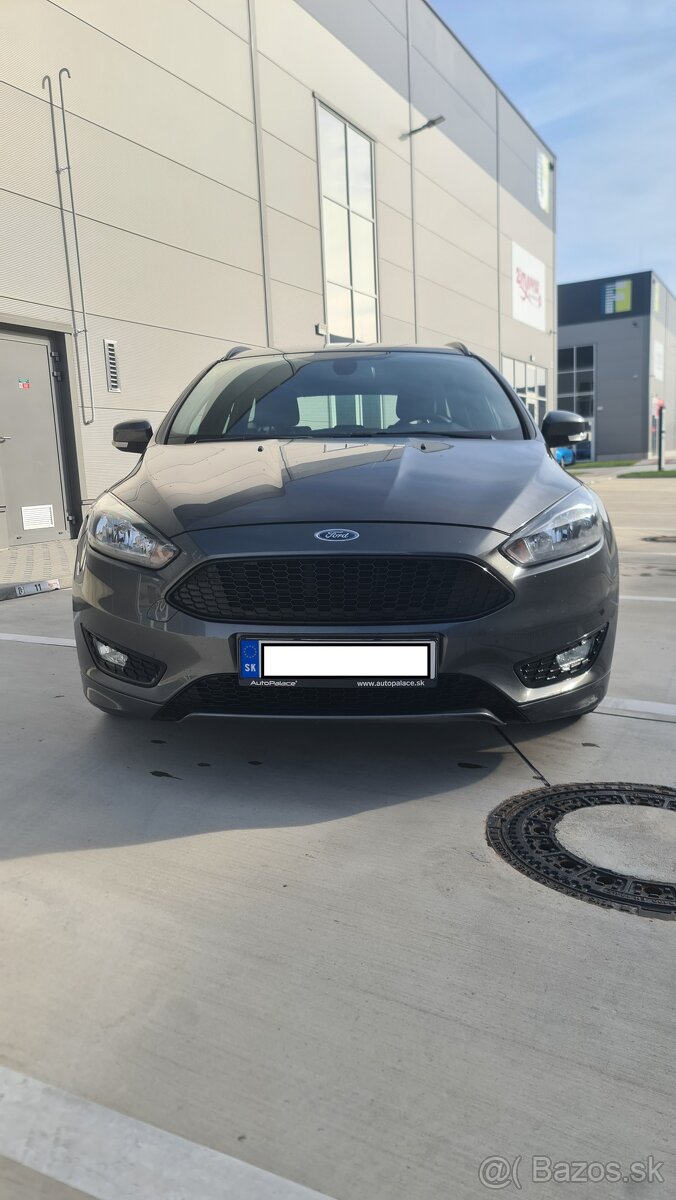 Na predaj: Ford Focus Combi 1.5 EcoBoost ST Line