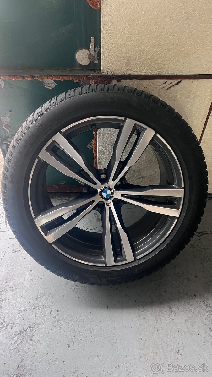 Org. zimne obutie BMW X7 M R21