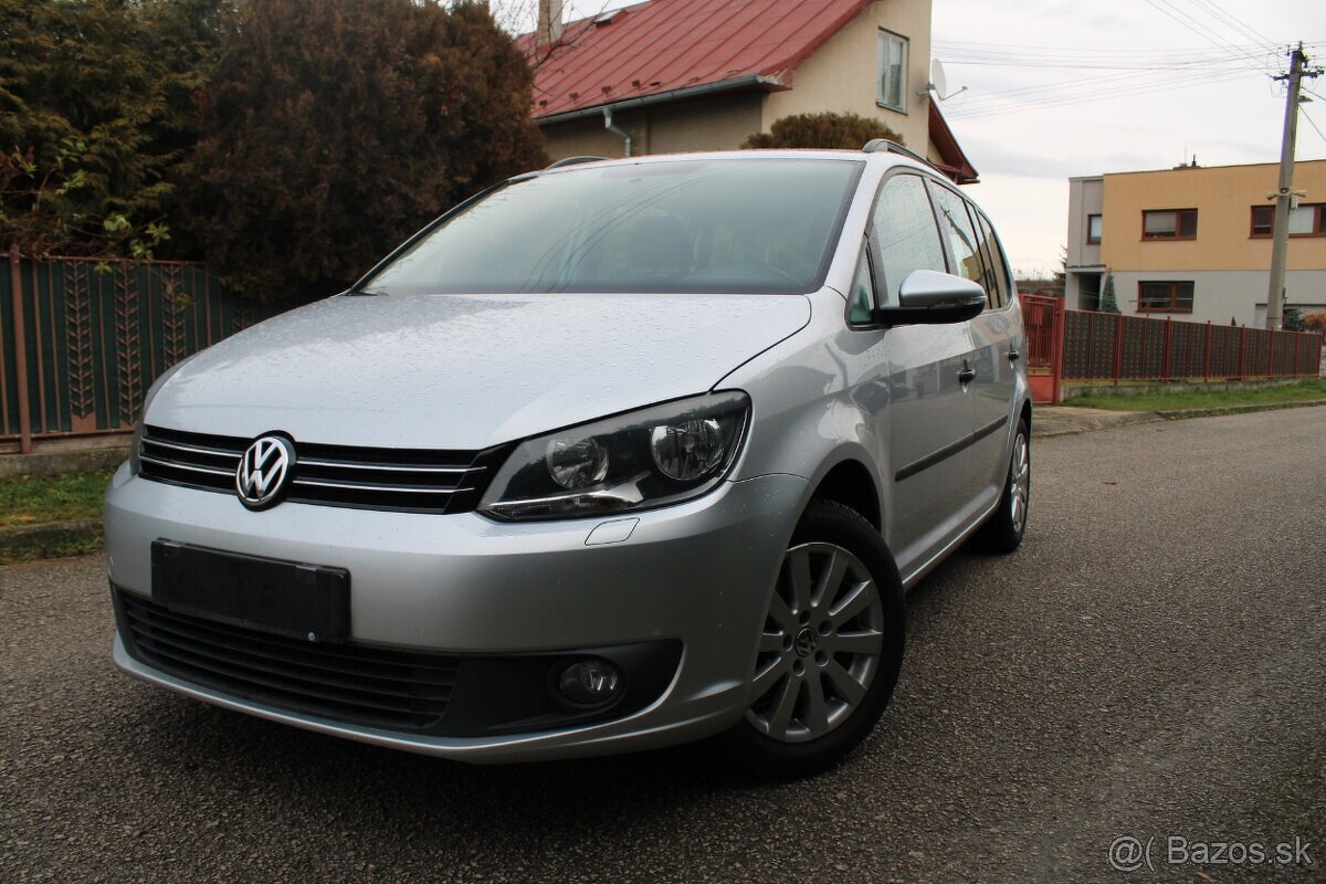 Volkswagen Touran 1.6 TDI Comfortline DSG TOP STAV, nebúrané