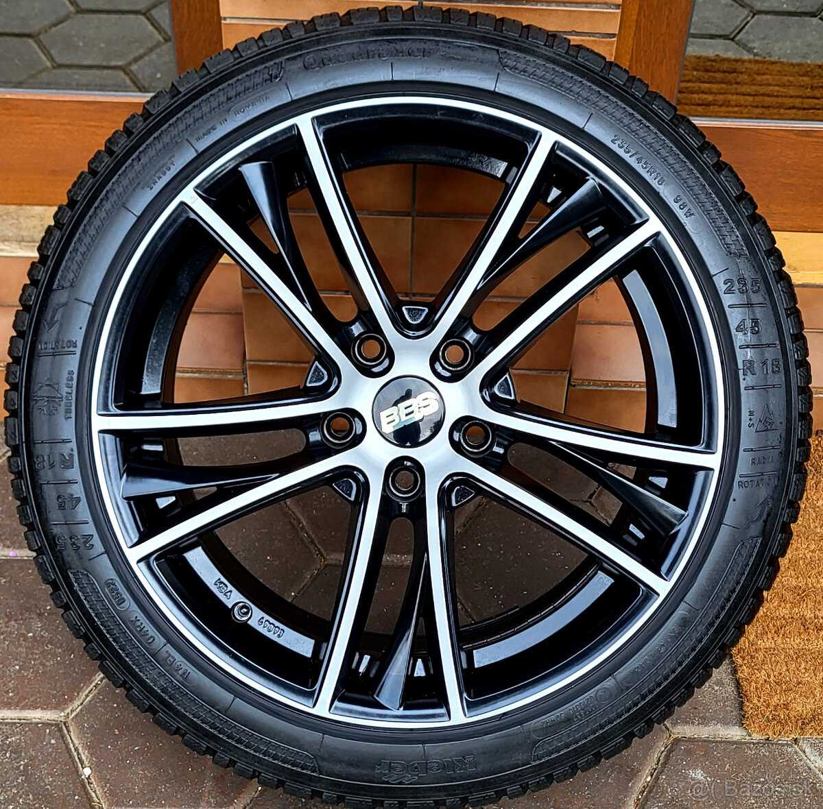 alu R18 5x114,3 pneu 235/45, Tesla, Toyota, Kia, Hyundai...