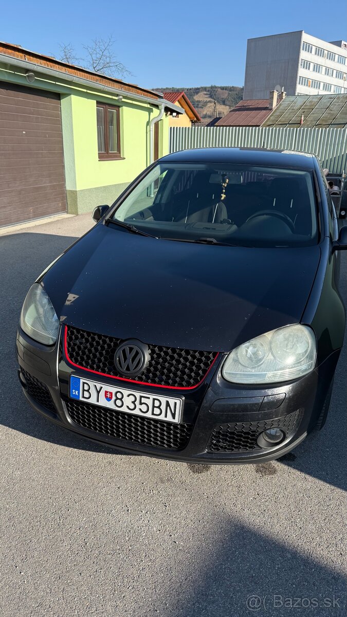 VOLKSWAGEN GOLF V 1.9TDi