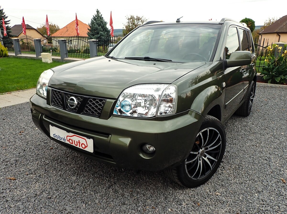 NISSAN X-TRAIL 2.2Dci 4x4 100kW OLIVOVA METALIZA - STK-ĚC