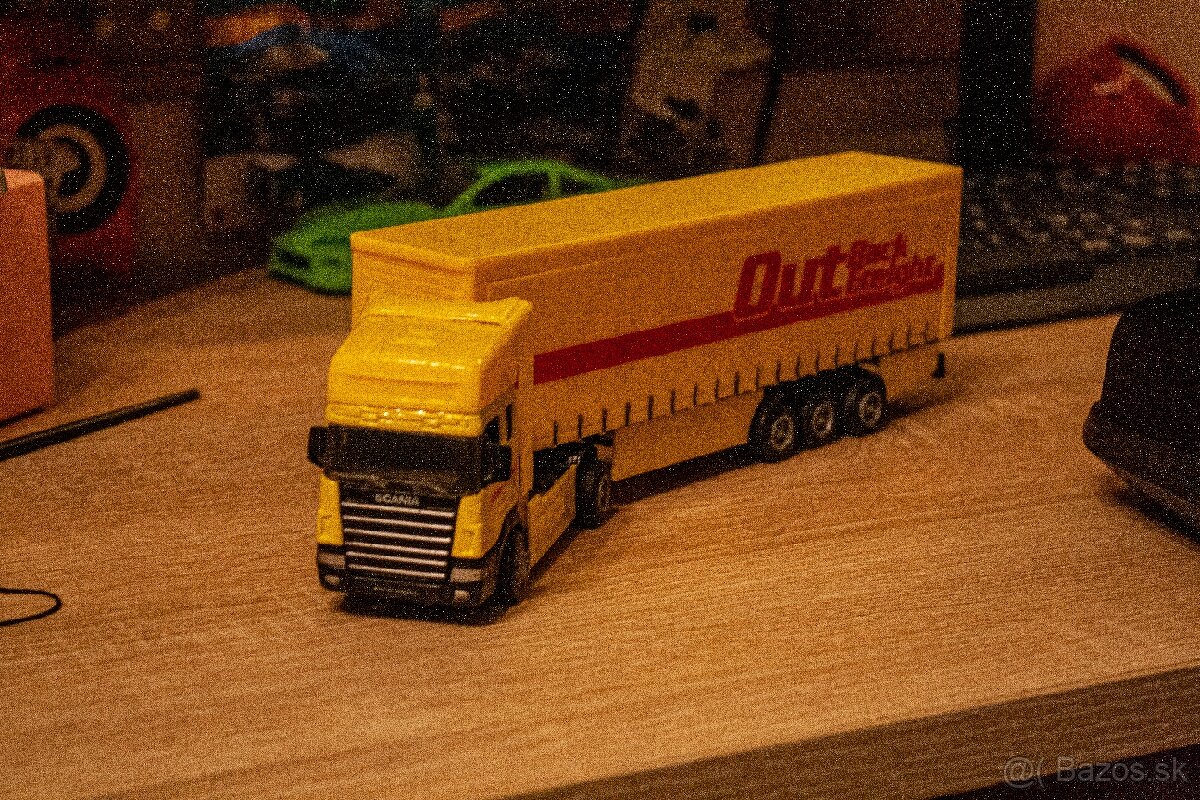 Model Scania