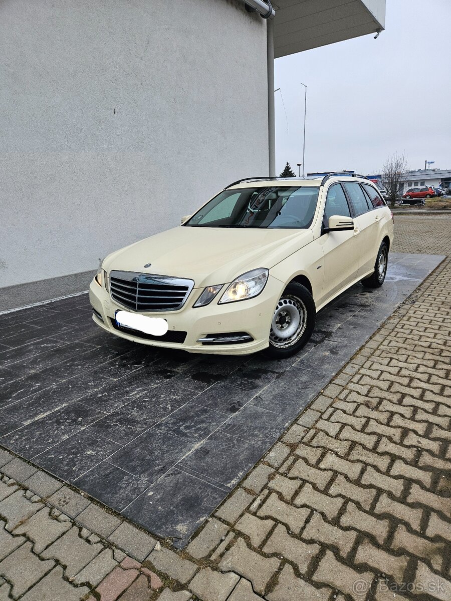 Mercedes E200 100kw r.2011 možná výmena