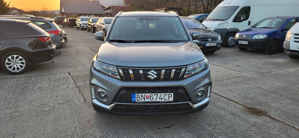 Suzuki Vitara 1.4i Hybrid 4x4 AllGrip rok 12/2020 1.majitel