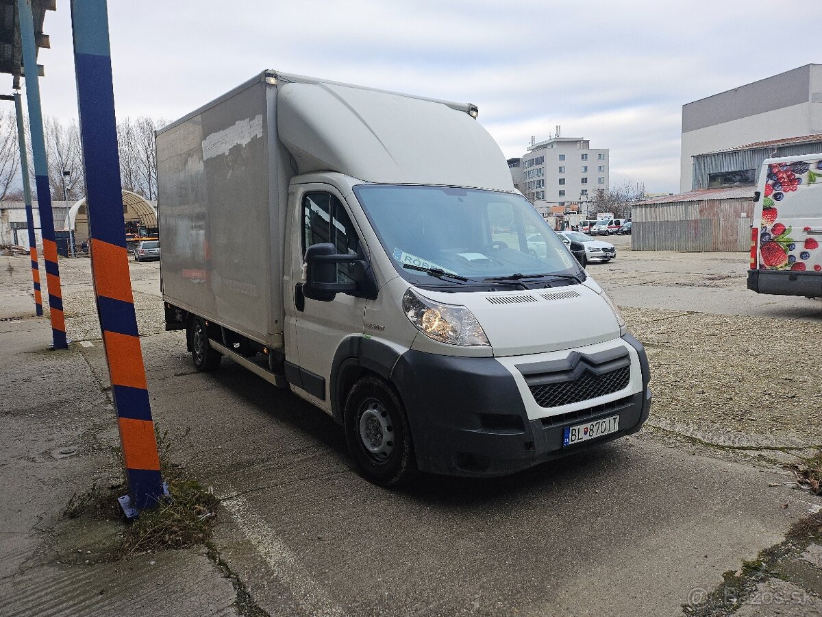 Peugeot boxer 3.0 hdi 115kw  s hydraulickým čelom