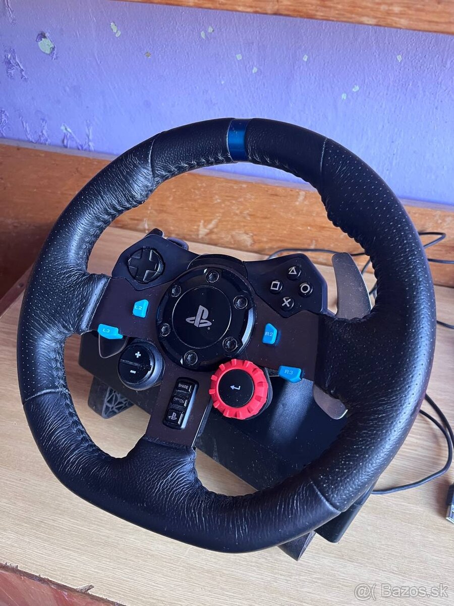 Logitech G29 + Logitech Driving Force Shifter