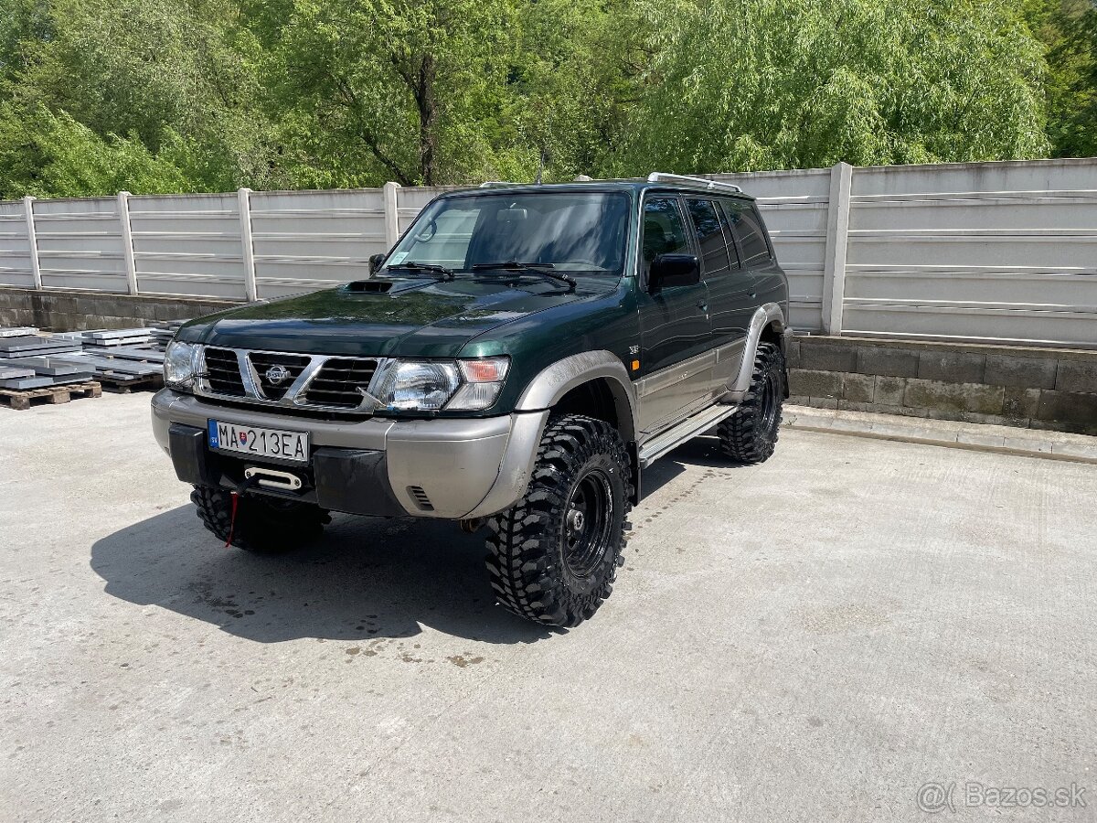 Nissan Patrol Y61