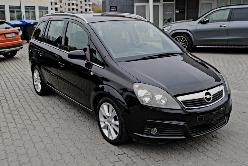 OPEL ZAFIRA 7-MIESTNA - PREDAJ AJ NA SPLÁTKY