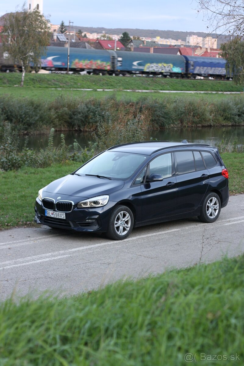 BMW 216i Grantourer 2019, 112tis km, LED/polokoža/ťažné