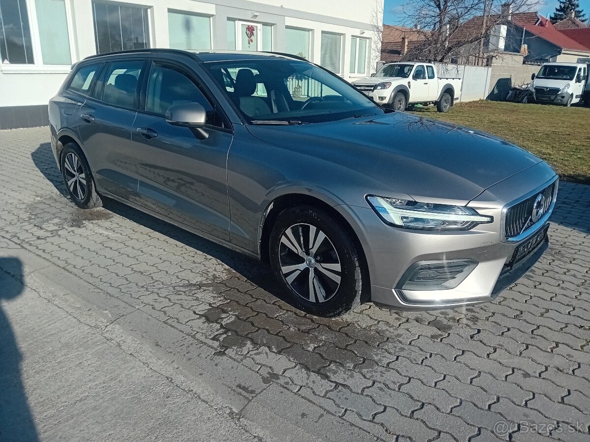 Volvo V60 D3 Momentum AUT DPH