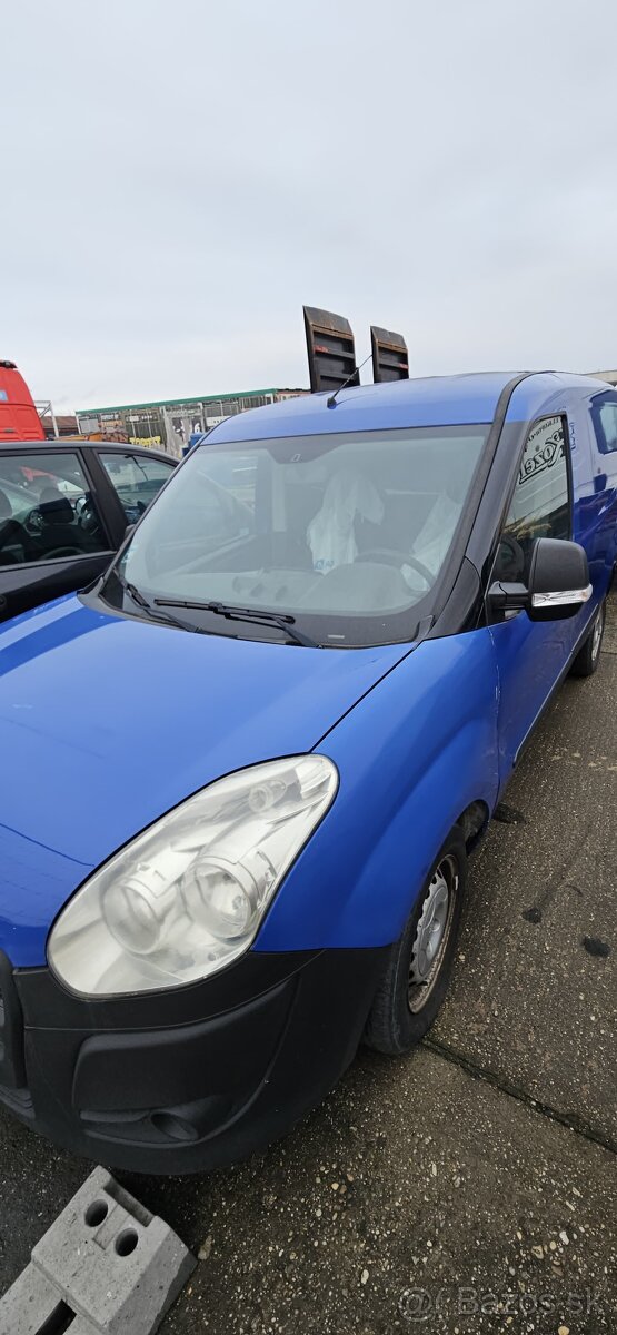 Predám FIAT, DOBLO CARGO 1.3 JTD 90 7Q, 2013