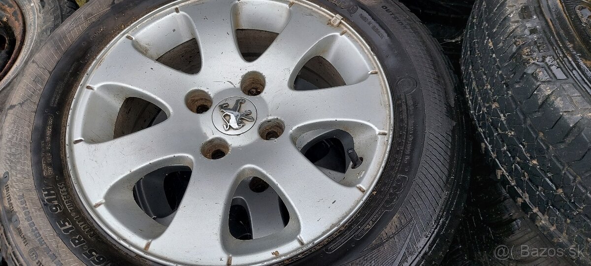 195/65 R14 rozteč 4x108 liatinove peugeot