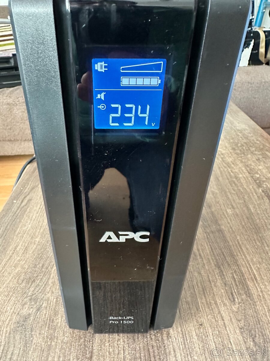 APC Black-Ups PRO 1500