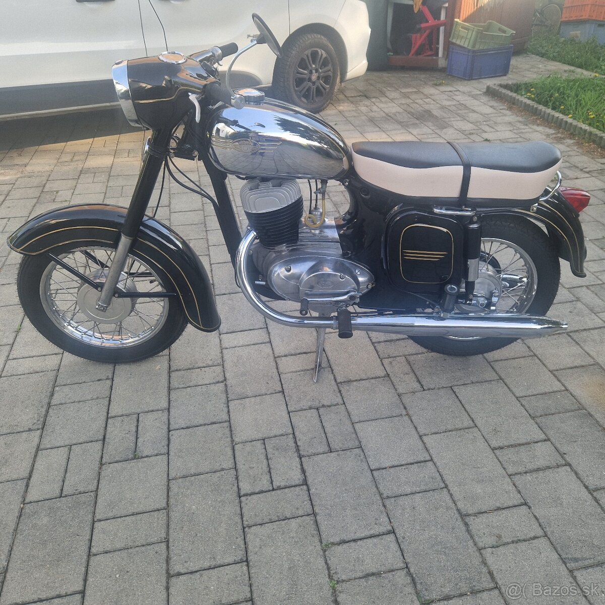 JAWA 250 AUTOMATIC