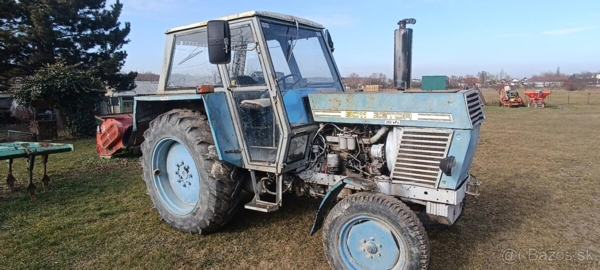 Zetor 8011