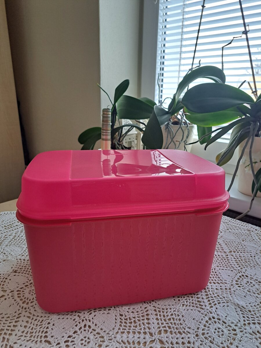 Tupperware truhla 7,5l