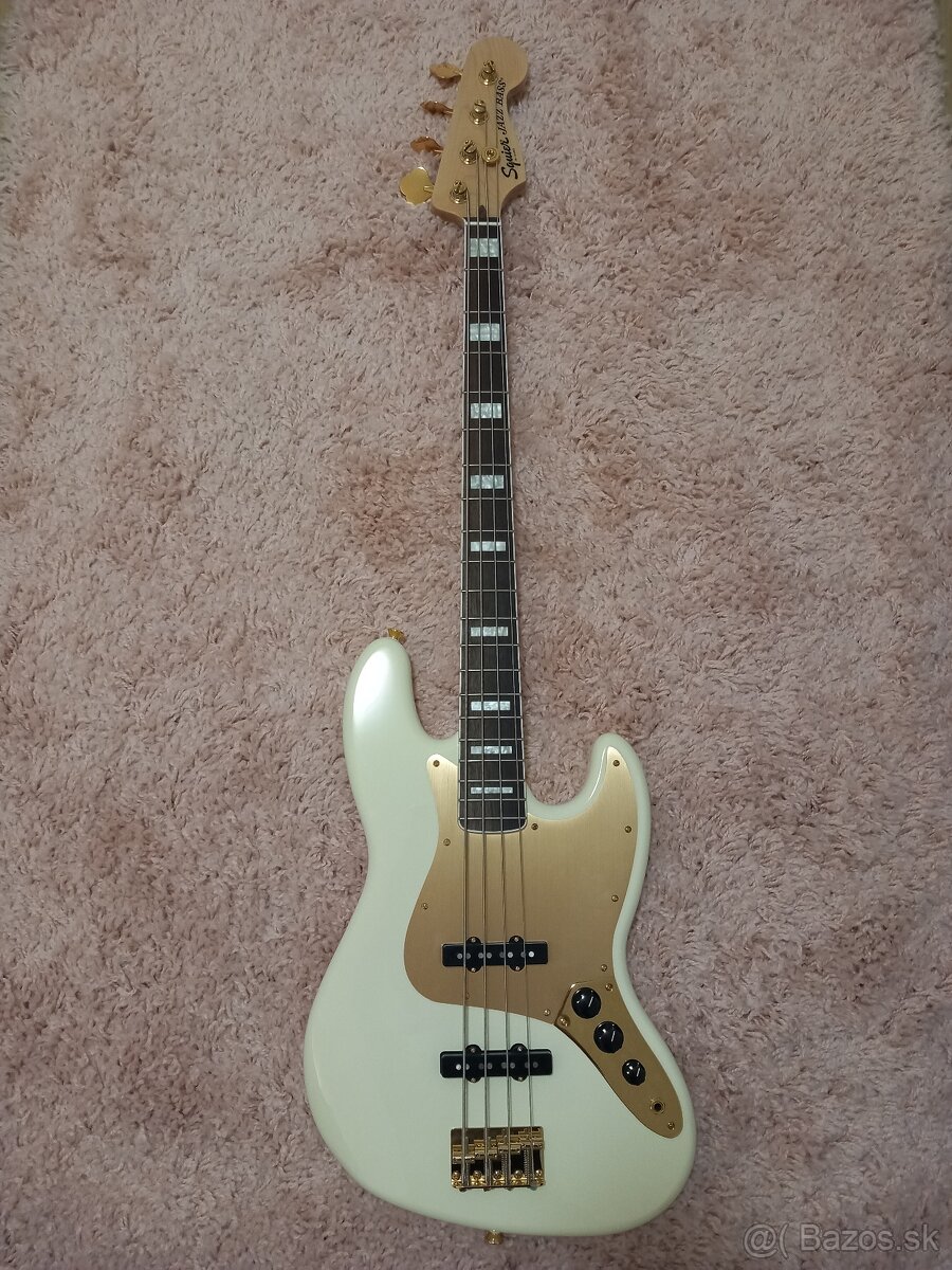 Fender Squier 40th Anniversary Jazz Bass Gold Edition Olympi