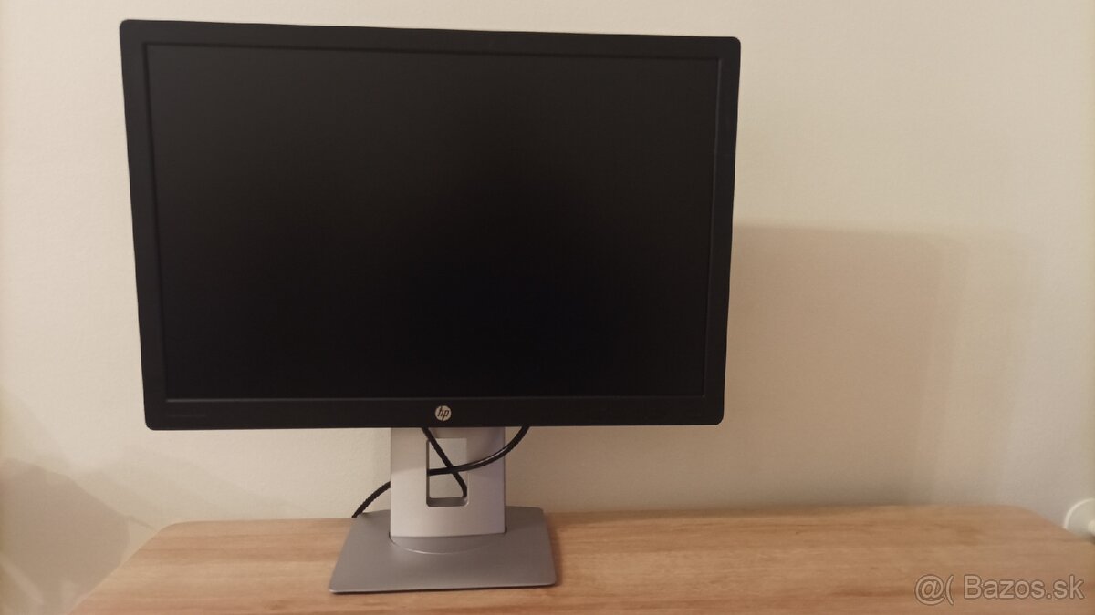 Predam 24" monitor HP E242