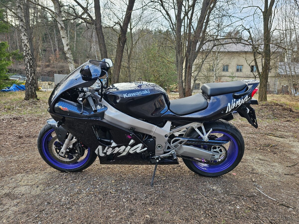 Kawasaki Ninja ZX7R r.v.1997