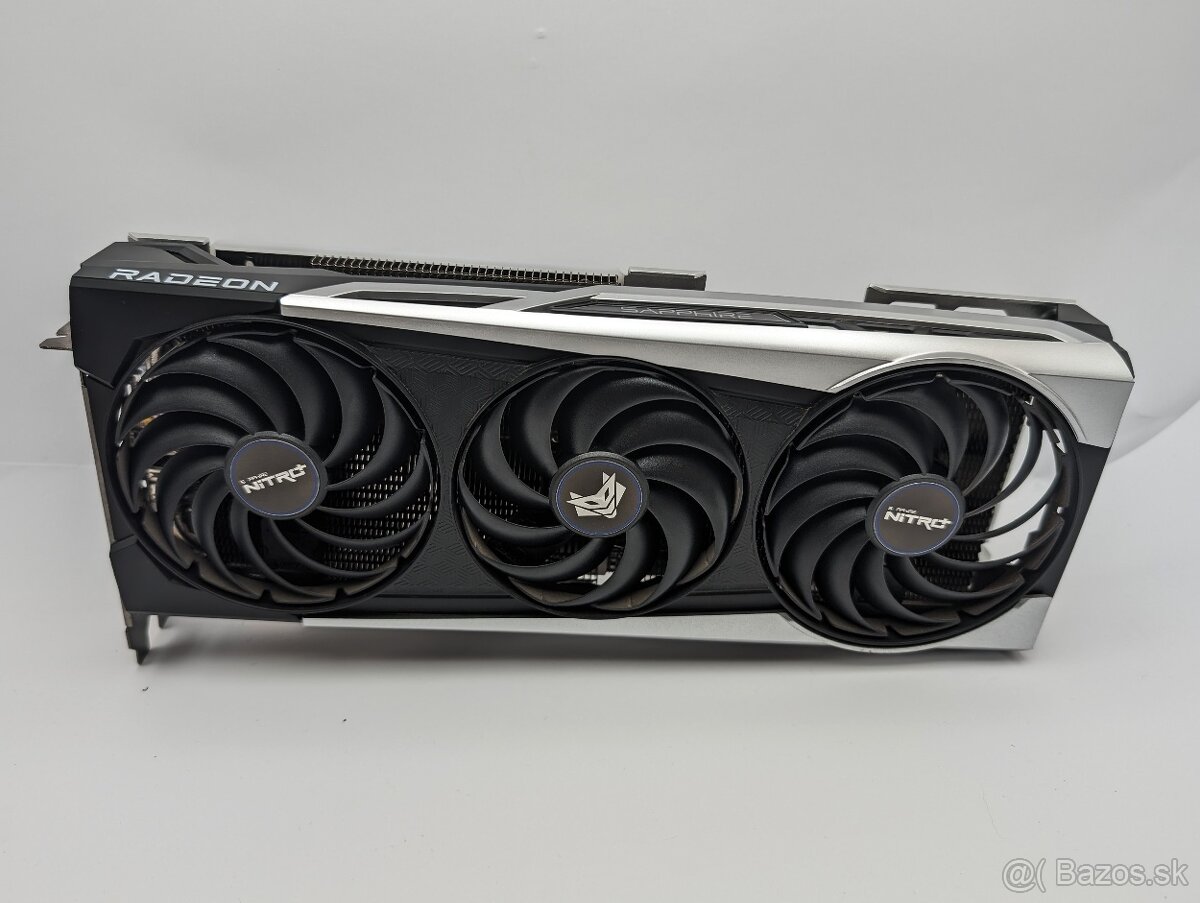 Grafická karta SAPPHIRE NITRO+ Radeon RX 6700 XT 12G (A-RGB)