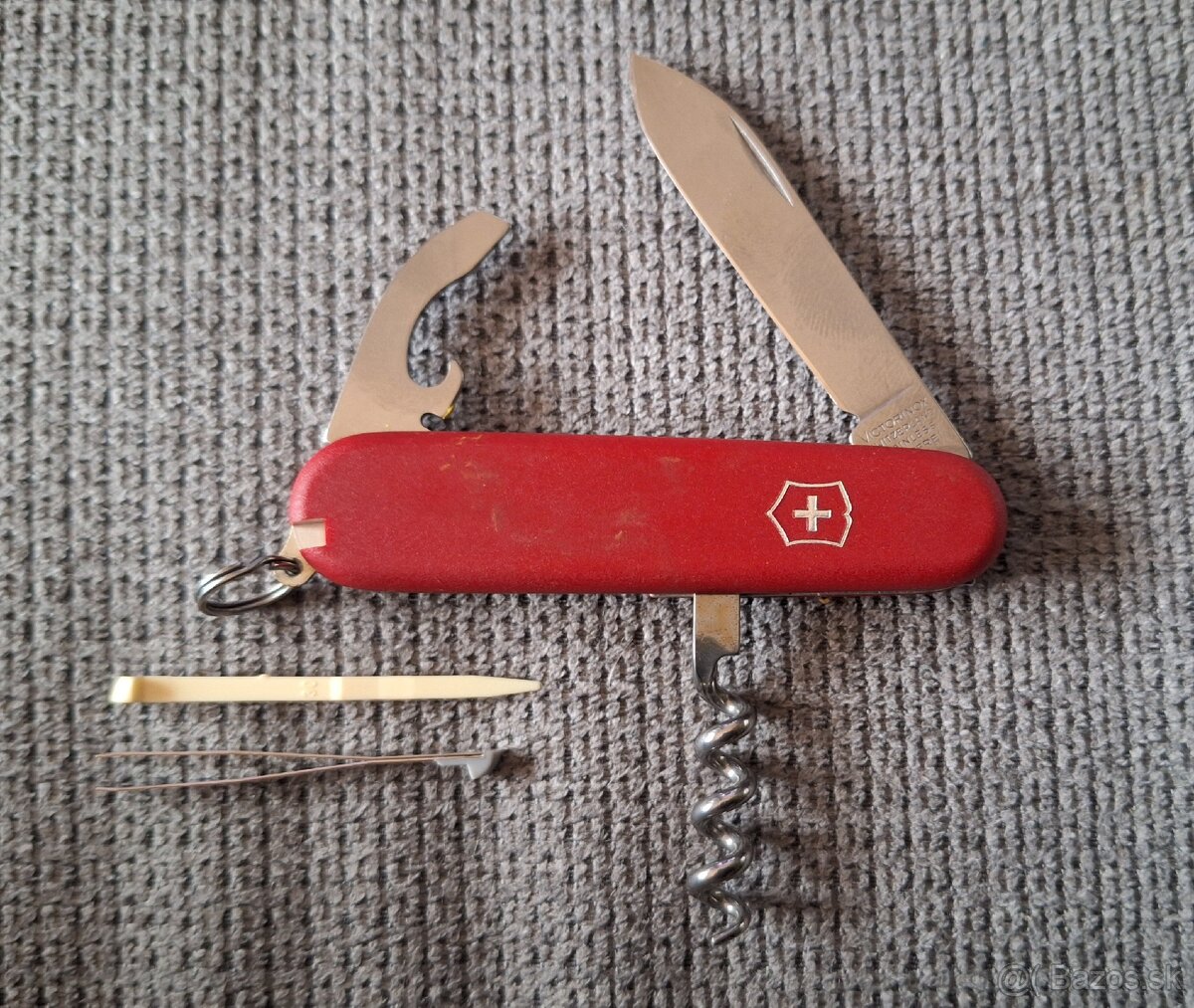 Victorinox Officier Swiss nôž