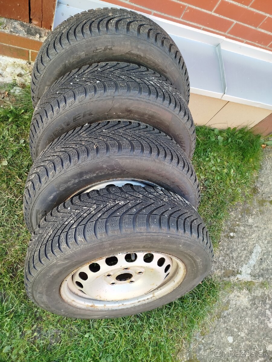 Pirelli 195/65 R15 zimné 5x112