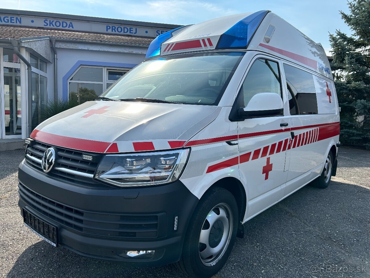 Volkswagen Transporter T6 - 2.0 TDI Sanitní vůz 4x4