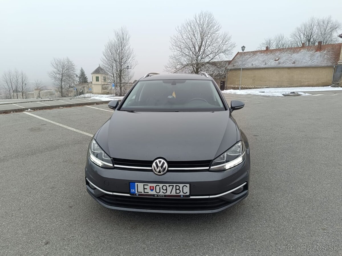 Volkswagen golf 7.5 1.6Tdi  Highline Virtuál cokpit