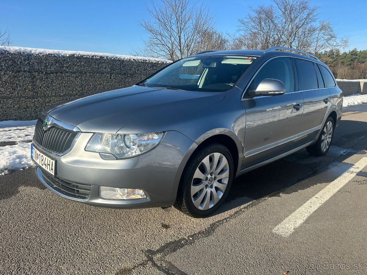 Škoda Superb Combi 2.0TDI 125KW DSG 120 700km