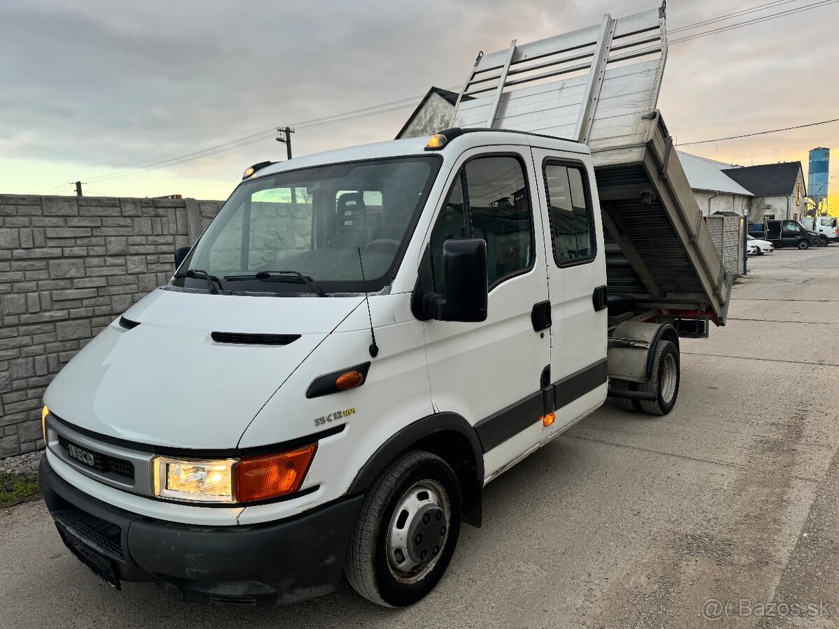 Skalapac vyklapac Iveco daily 7miestne