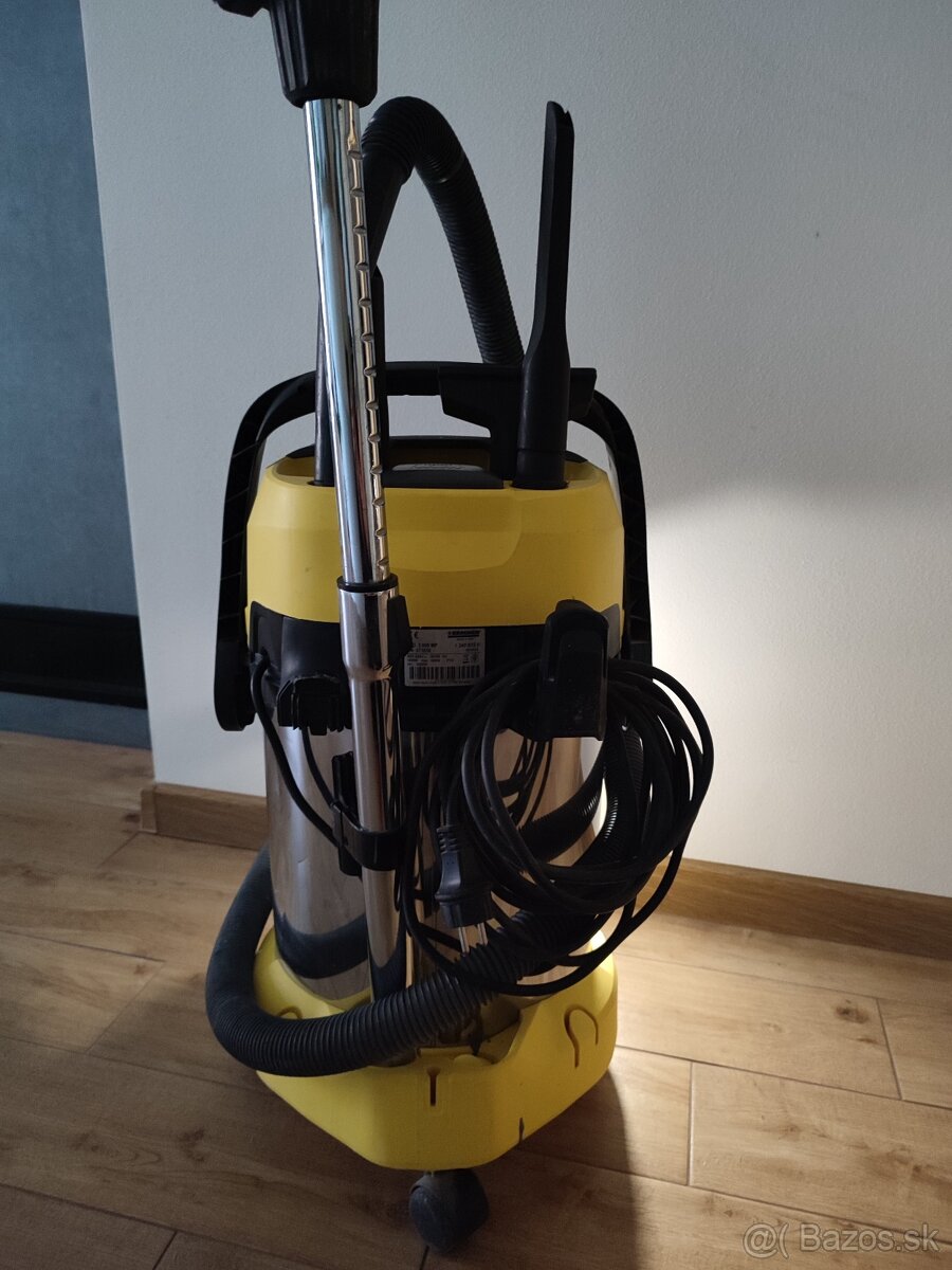 Silny priemyselny vysavac KARCHER