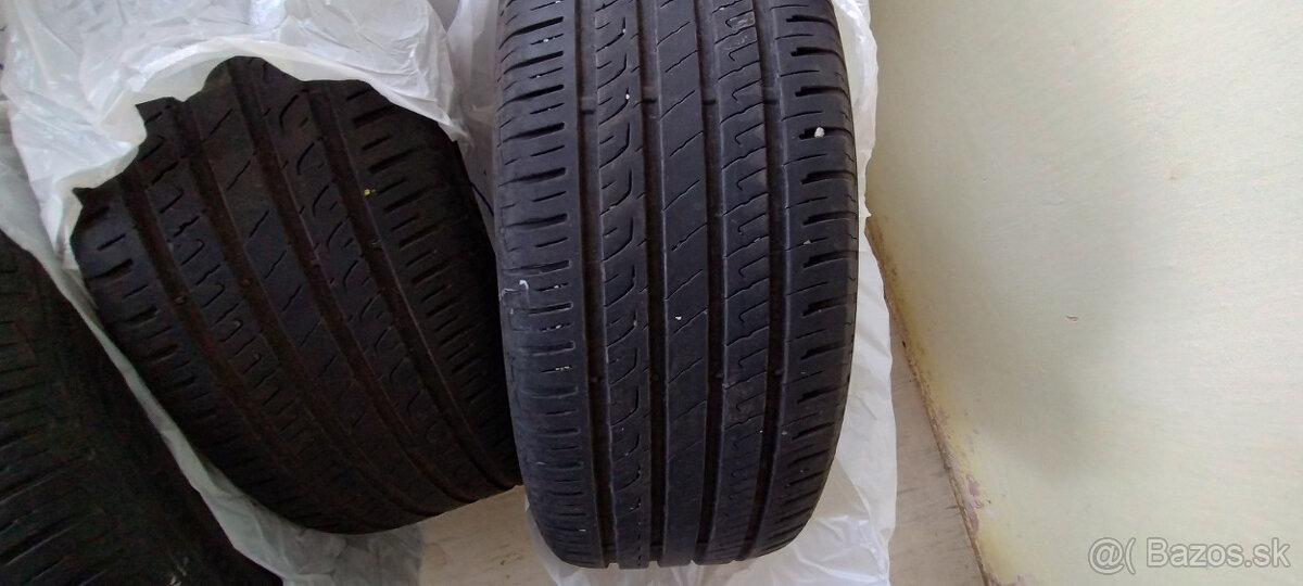 Letné pneumatiky BARUM Bravuris 5HM 225/55 R17 Y XL