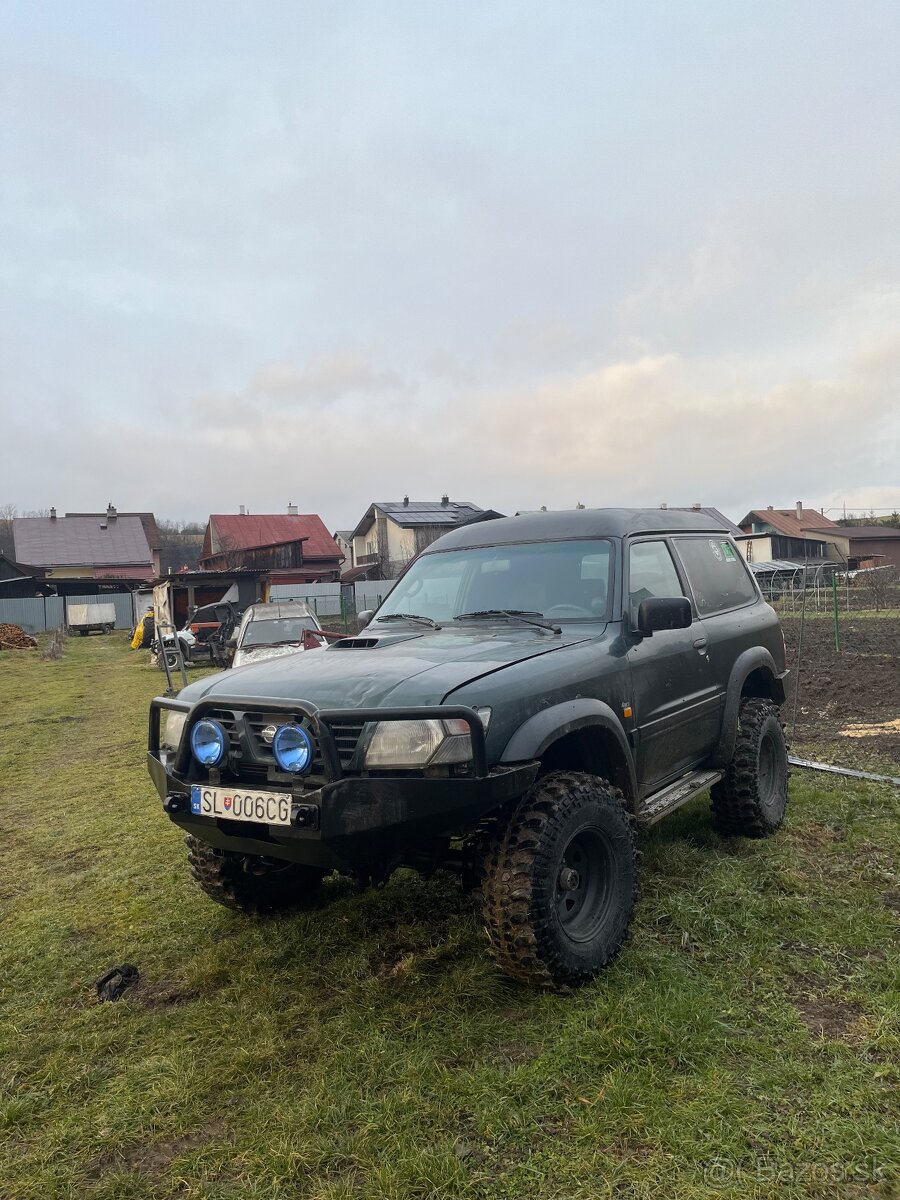 Nissan Patrol y61 2.8 td