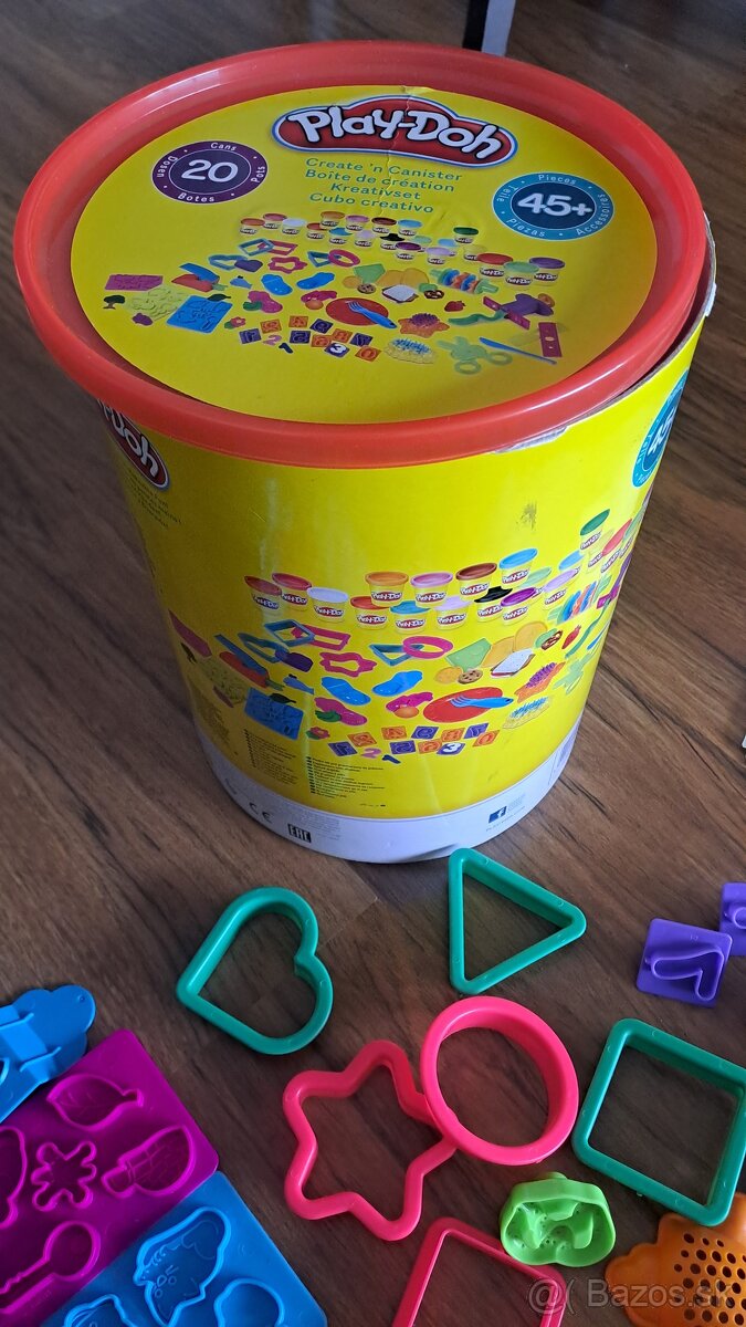 Play doh veľká sada 45 ks + modelovacia hmota