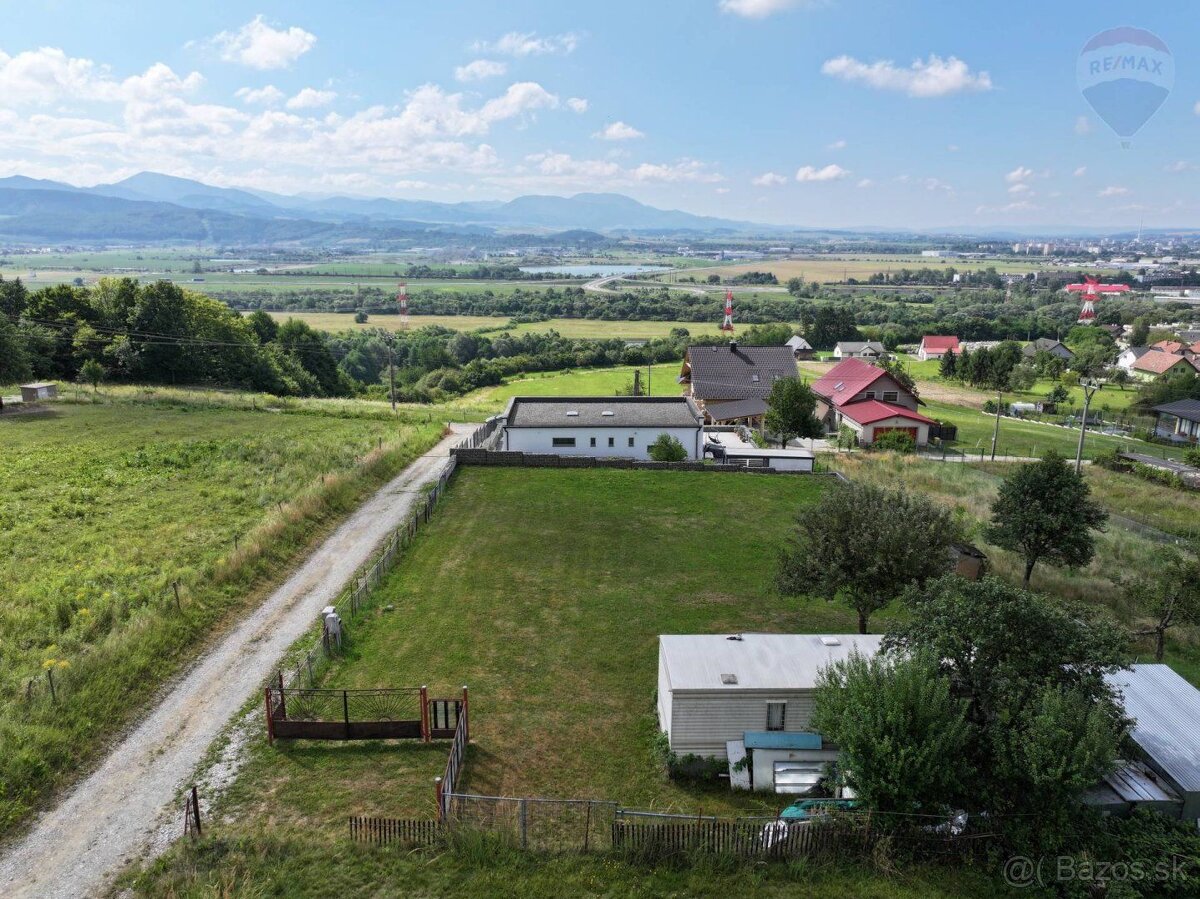 Na predaj pozemok s ideálnou výmerou a krásnym výhľadom, Tur