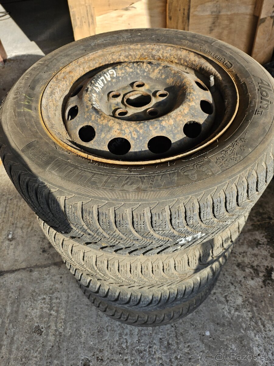 Plechové disky 5x112 + zimné pneu 195/65r15