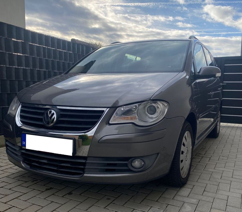 VOLKSWAGEN TOURAN, 2.0 TDI, 103 kW, 7-miestne, automat