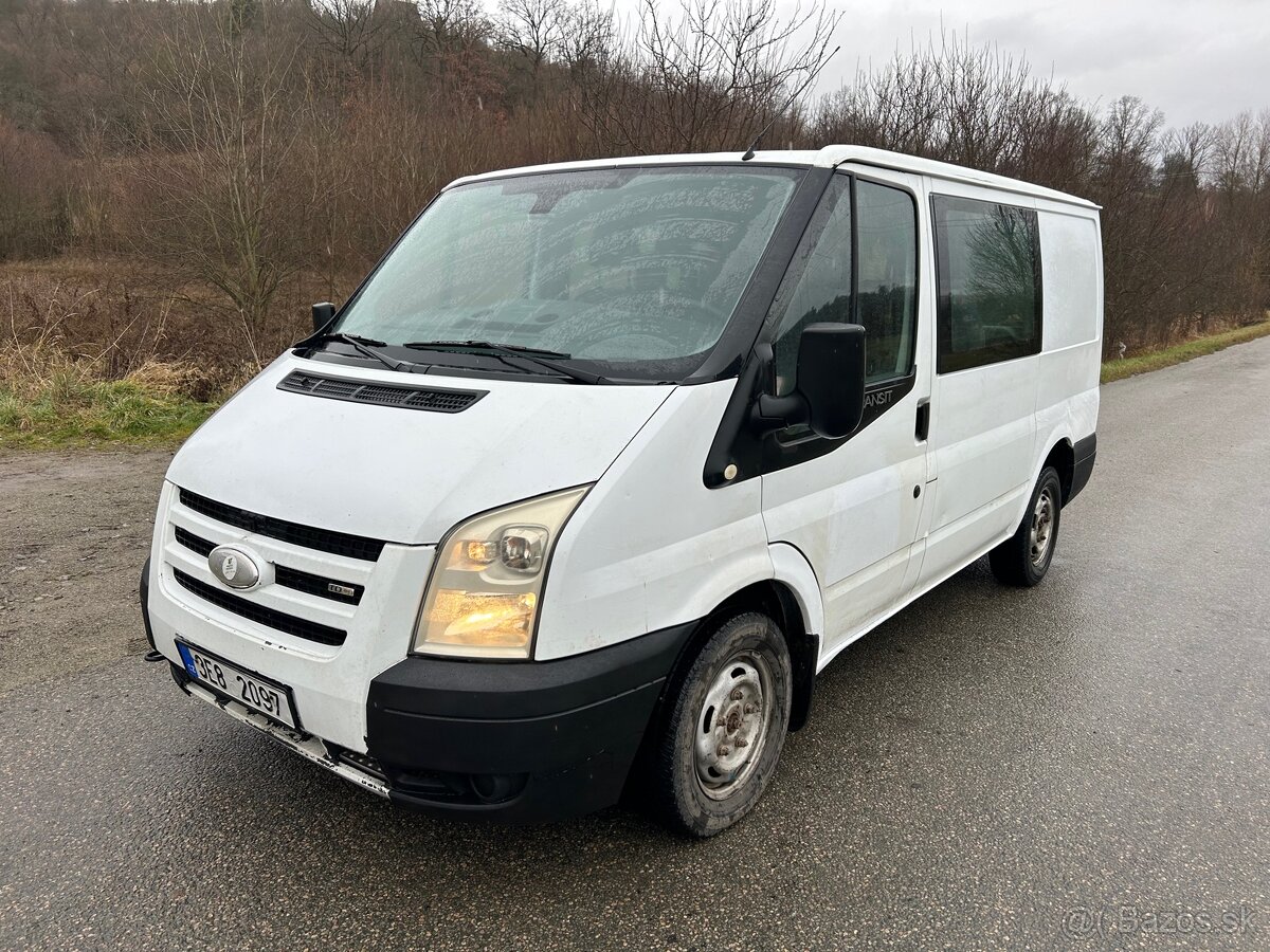 Ford Transit 2.2tdci 81kw - 6 míst, klimatizace