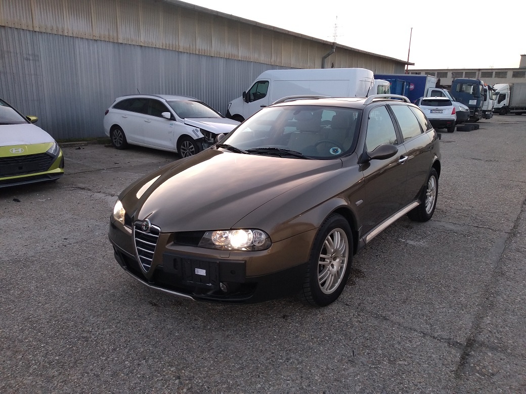 Alfa Romeo 156 CROSSWAGON Q4 (4x4) 1.9 JTDm_iba 88.886km_