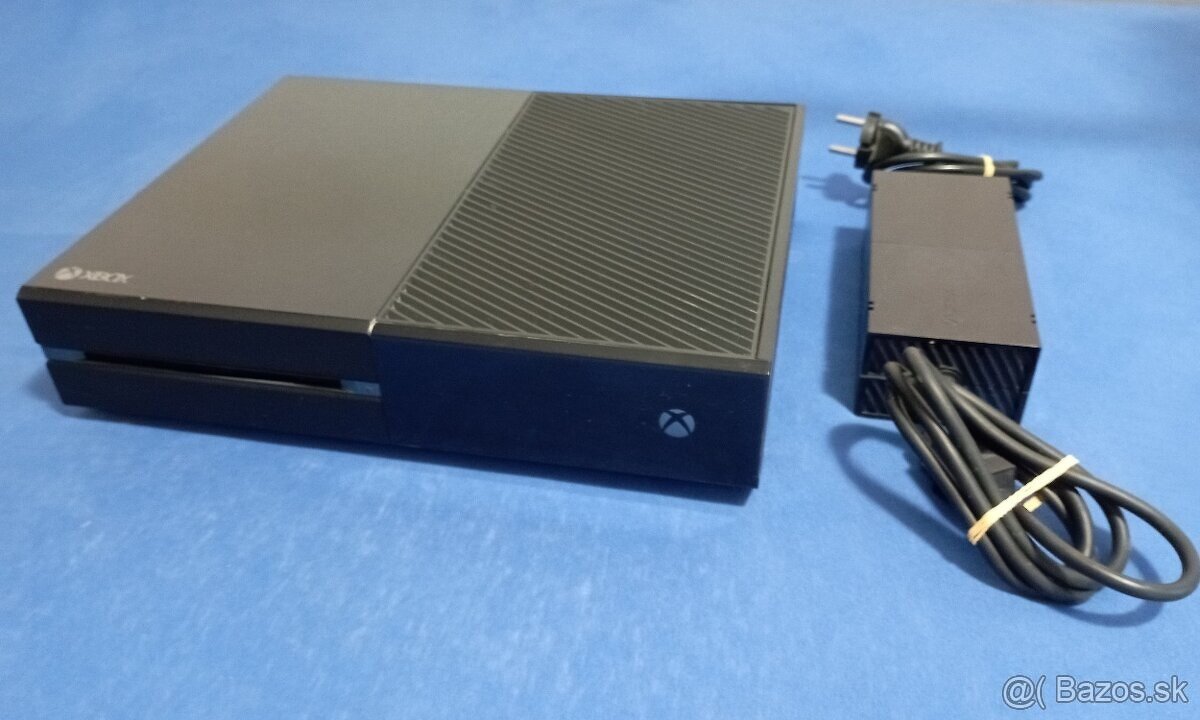 XBOX ONE FAT 500GB HDD - len konzola a zdroj