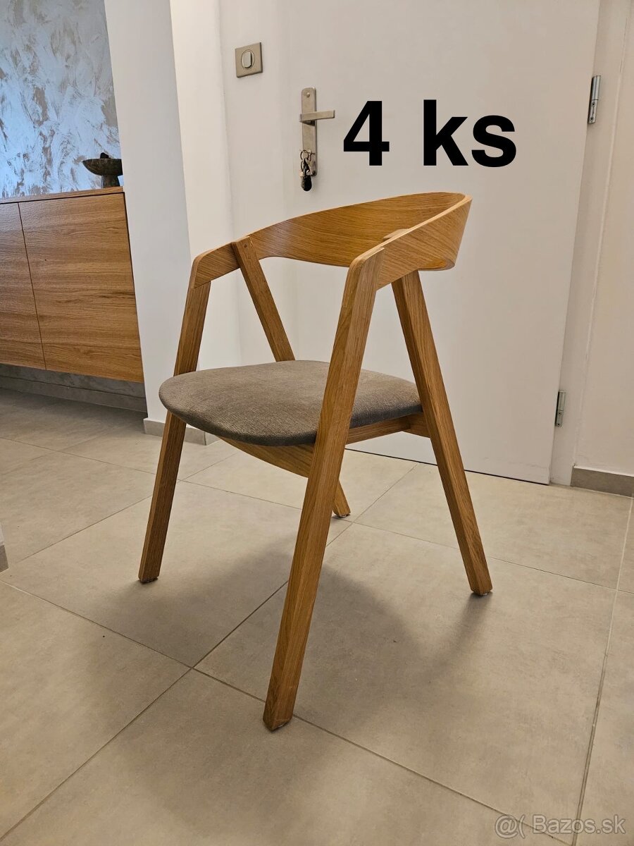4 stoličky masiv