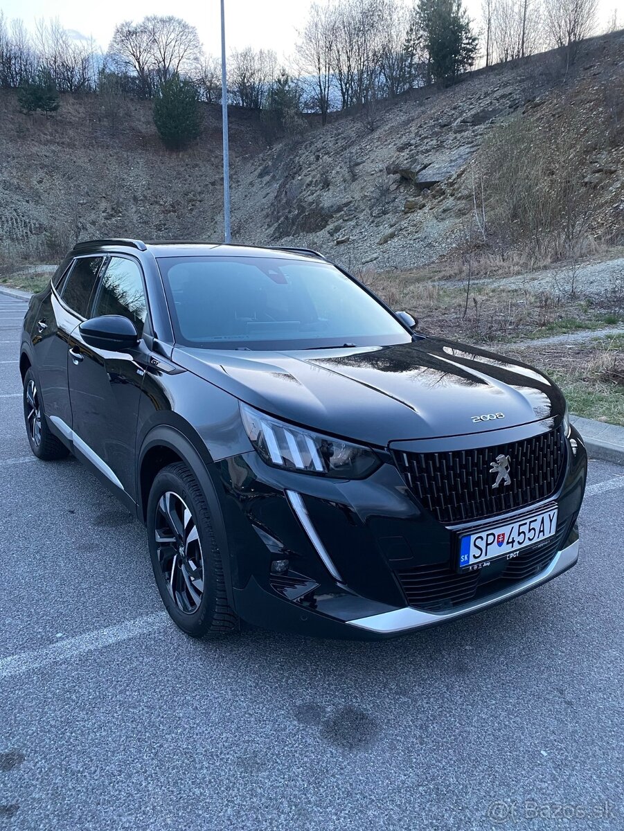 Peugeot 2008; GT; 1.2. benzín; automat