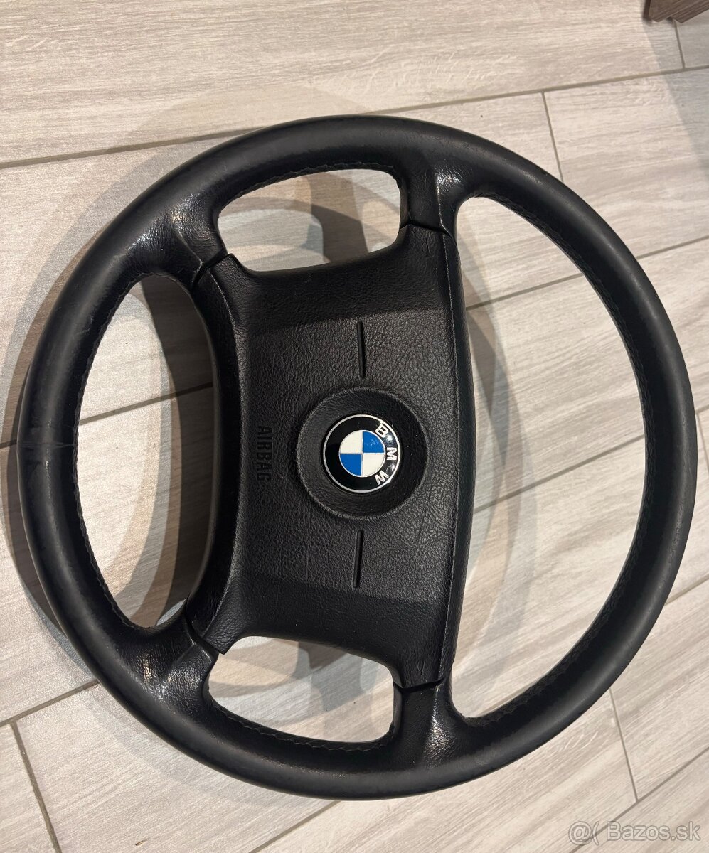 Volant BMW x3 e83