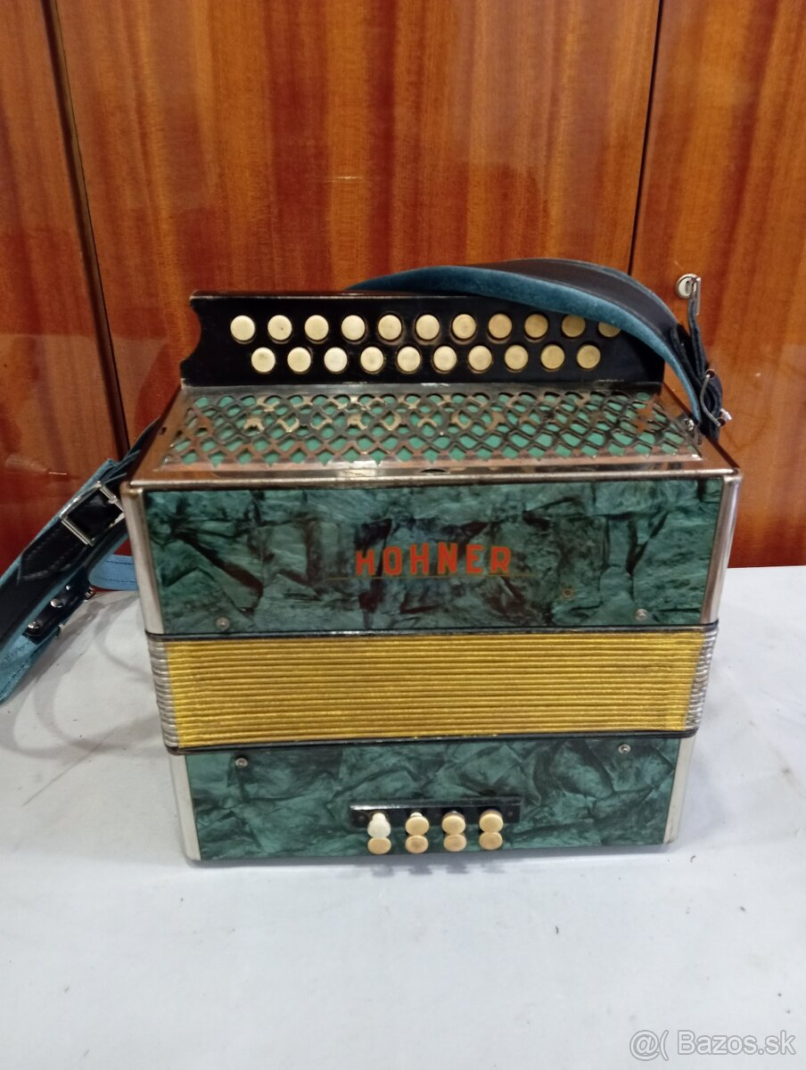 Hohner-BEs-2hlas.