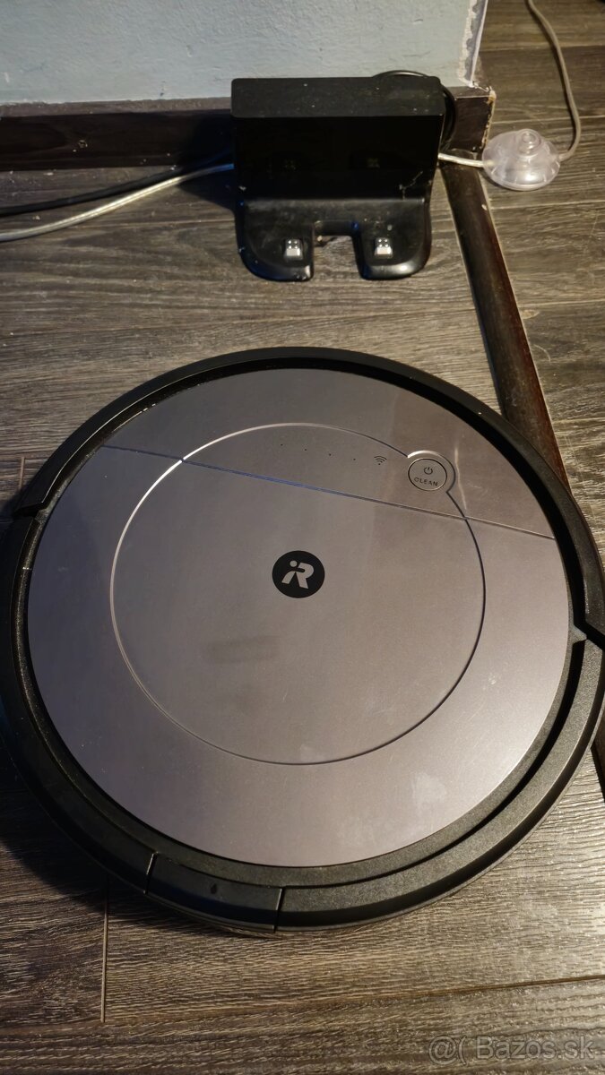 I robot roomba combo