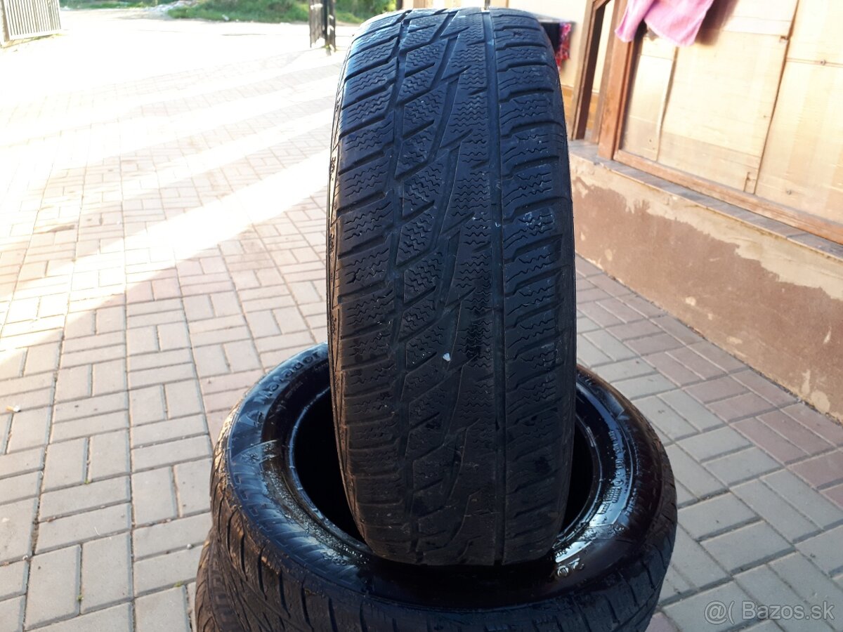 Predam preumatiky 205/55r16 zimne