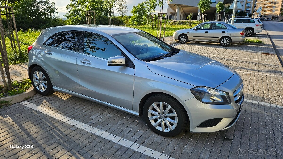 Mercedes-Benz A180 packet Style -  len 74000km