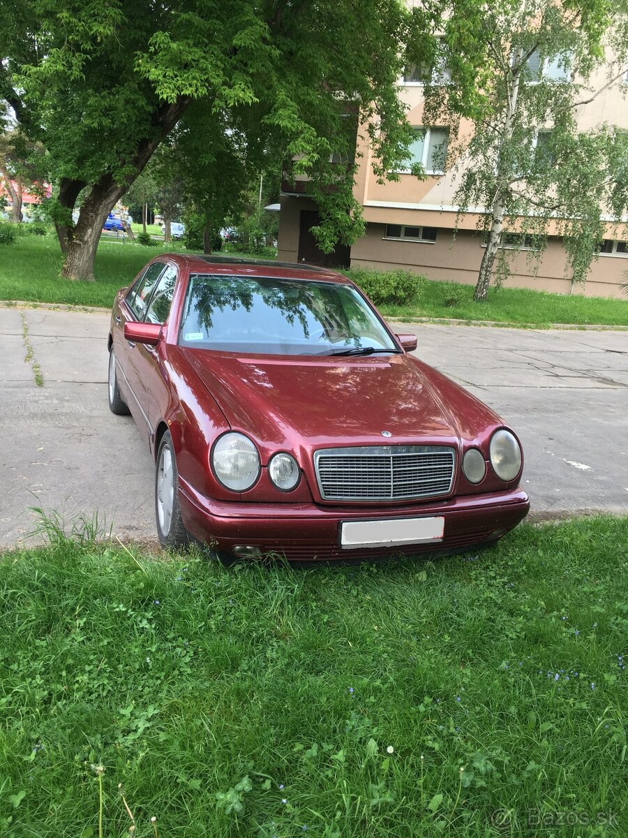 OM606 W210 Mercedes E300